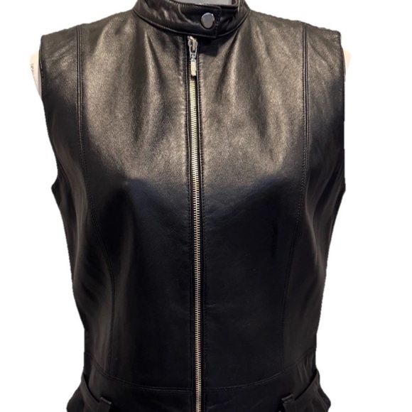 CAbi Black Leather Belted Biker Vest Sz Small - Picture 3 of 10